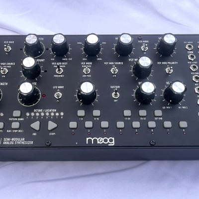 Moog Mother-32 Tabletop Semi-Modular Synthesizer image 3