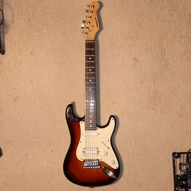 ARIA STG-series アクティブタイプ エレキギター 中古現状品 Aria STG