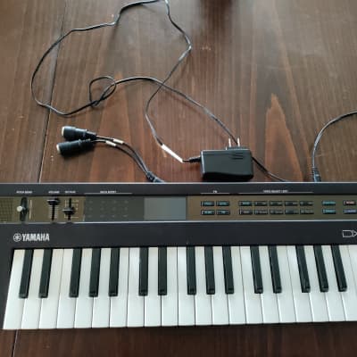 Buy used Yamaha Reface DX Mini Mobile Keyboard 2015 - Present - Black