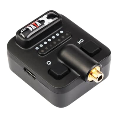 Xvive Saxophone & Trumpet Wireless System with Travel Case image 5
