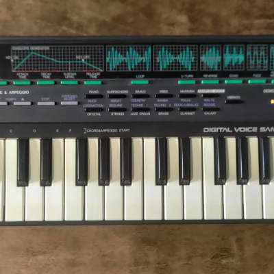 Yamaha VSS-30 - FM synth - Sampler ~SMOKE FREE STUDIO~