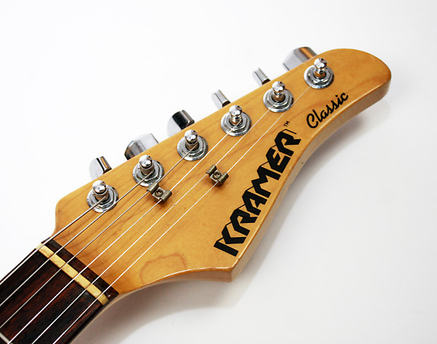 Kramer Classic 1985 Yellow Stratocaster hidden pick up, Made