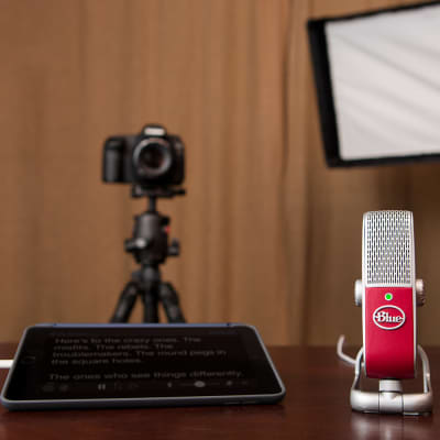 Blue Raspberry Studio iOS/USB Mobile Recording System Microphone Red image 10