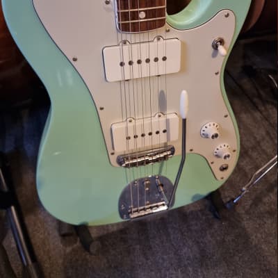 Fender limited edition Jazz-tele 2018 surf green Ny med case for sale