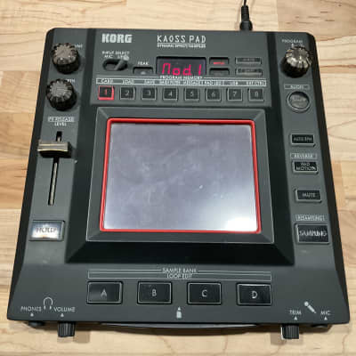 Korg KP3 Kaoss Pad 3 Dynamic Effect / Sampler | Reverb