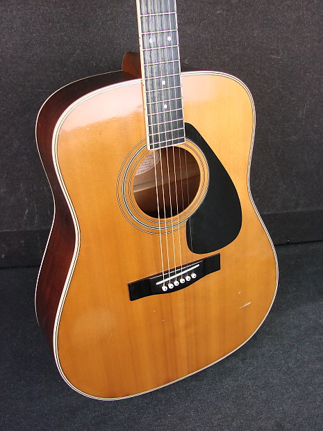 ヤマハFG-200Dギター-