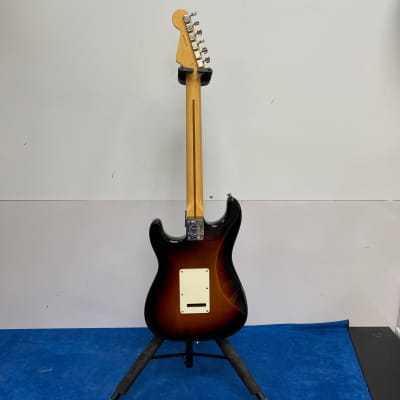 Used Fender Strat Stratocaster Electric Guitar with Case USA 2014 Sunburst 60th Anniversary image 16