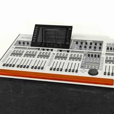 Behringer WING 48-Channel Digital Mixer CG01P16