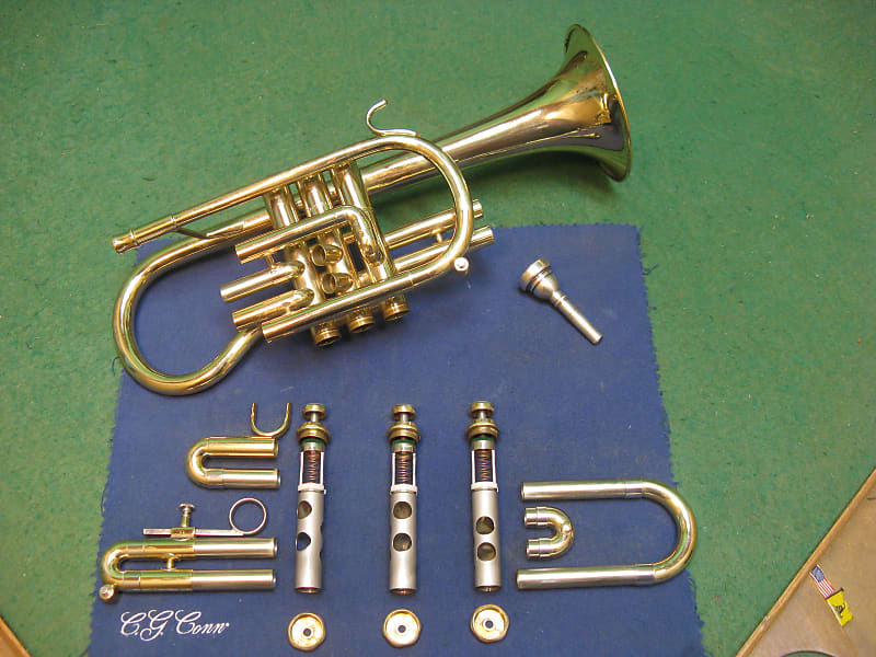 Getzen 300 Sheperds Crook 1987 Reconditioned Case Reverb