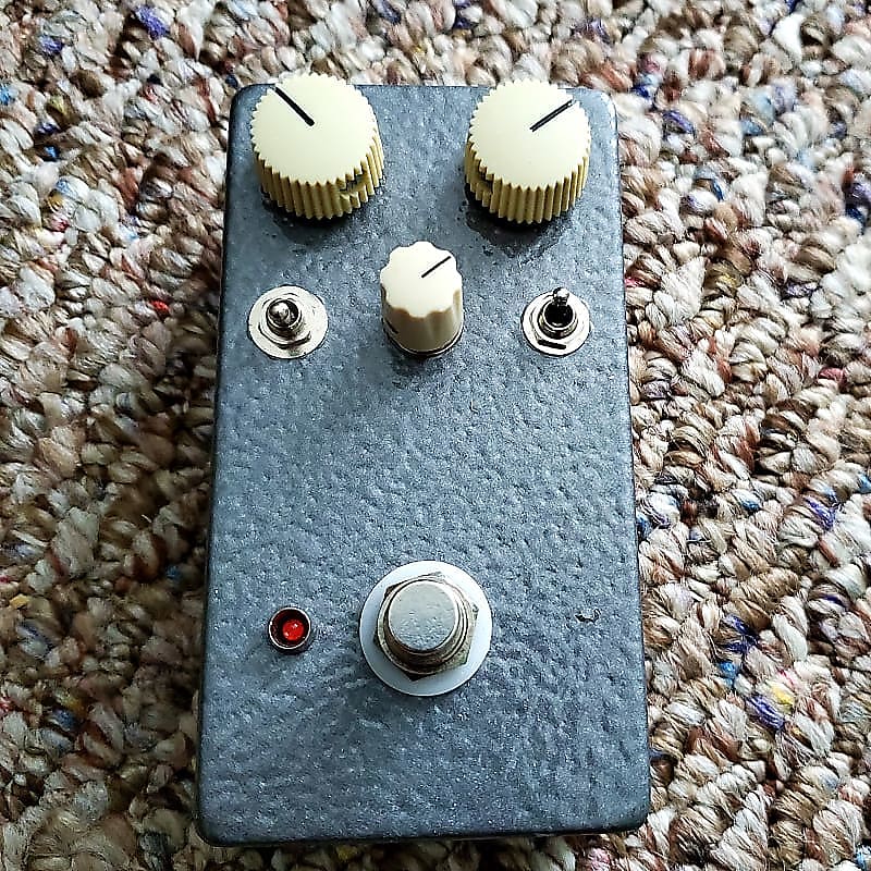 Aion Electronics Dirty Little Secret MKI clone Horizon gray Reverb