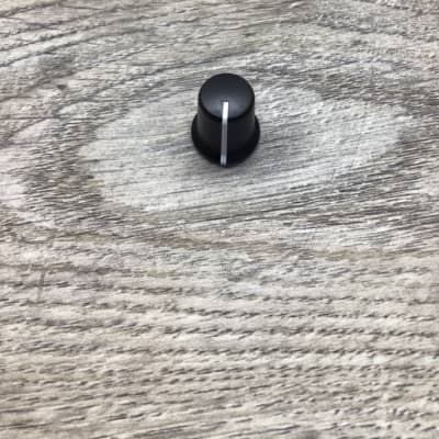 Roland TD-25 Knob With White Line Roland Part # 5100044001