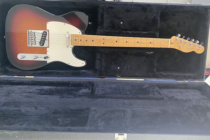 Fender American Standard Telecaster with Maple Fretboard 2008 - 2016 - 3-Color Sunburst image 1