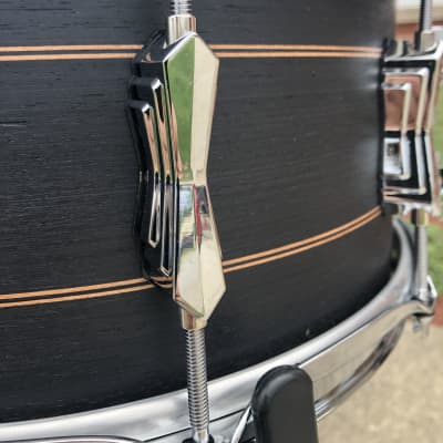Immagine British Drum Company 6.5x14 Merlin Snare Drum 20-Ply Maple/Birch Black Tulip - 10