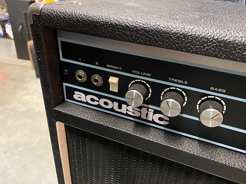 Vintage 1970s Acoustic Model 136 1x15