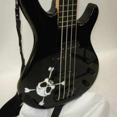 2009 Squier MB-4 Modern Bass Special Edition, Rosewood Fingerboard, Black Metallic w/ Skull & Crossbones Graphic on Body image 2