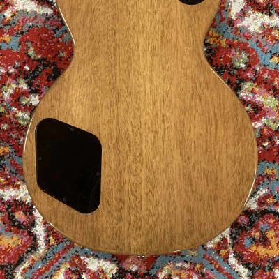 Gibson Les Paul Classic 2023 - Honey burst, MINT, DEMO, SKU: I604909 image 5