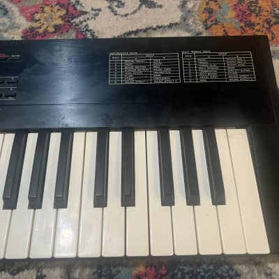 Roland D-5 61-Key Multi-Timbral Linear Synthesizer 1989 - 1992 - Black image 2