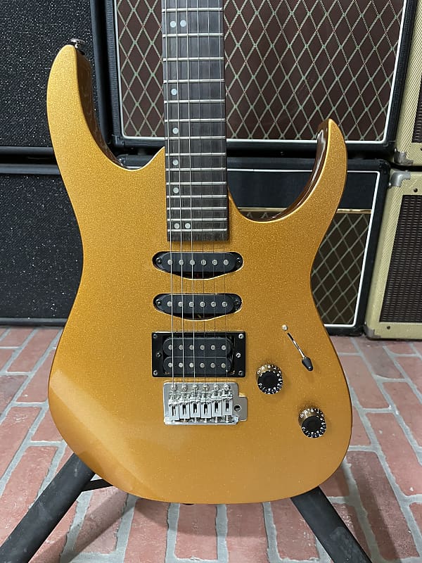 Washburn WR150 Super Strat Grover Tuners Reverb