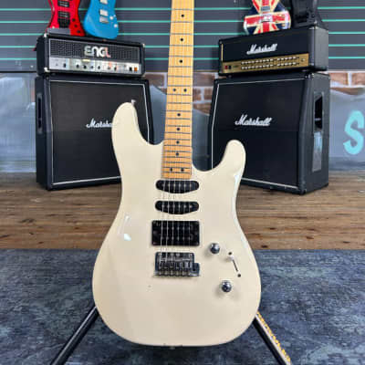 Peavey Tracer White 1991 Electric Guitar for sale