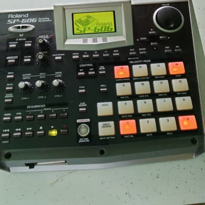 Roland SP-606 Sampler