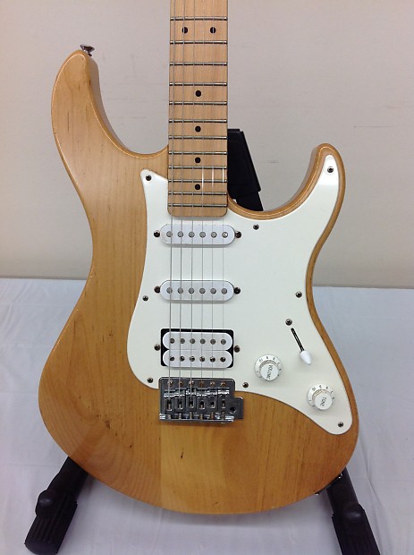 Yamaha shop pacifica 112m
