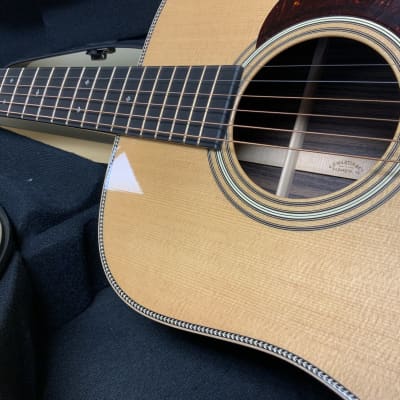 Martin D-28 Modern Deluxe Sitka Spruce / Rosewood Dreadnought 2019 - Present - Natural image 21