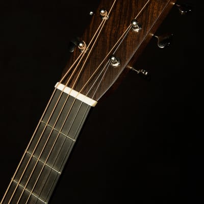 Martin Guitars Custom Shop 00-28 image 3