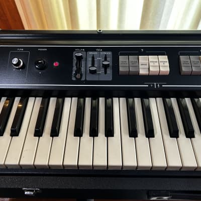 Roland RS-101 super RARE synth