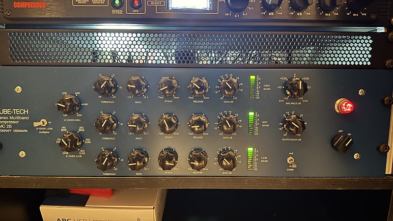 Tube-Tech SMC-2B Stereo Multiband Compressor 2010s - Blue image 1
