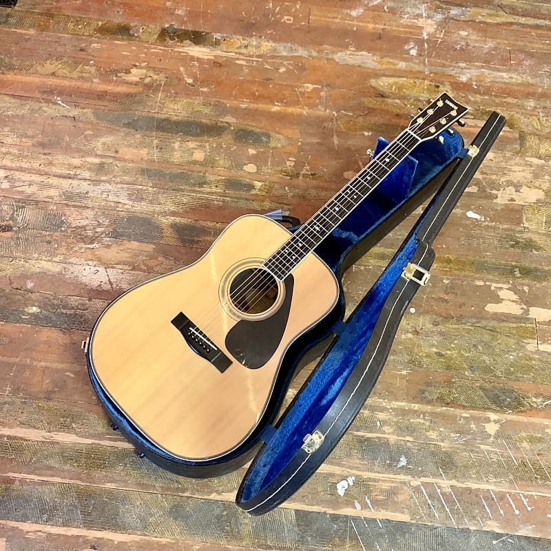 Yamaha L-8 acoustic guitar c 1979 Rosewood original vintage