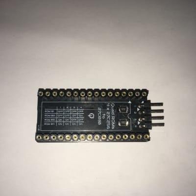 Switcher Adapter QuadROM (4 banks) 4x 27C256 DIP 28-pin to 1x 27C010 DIP 32-pin