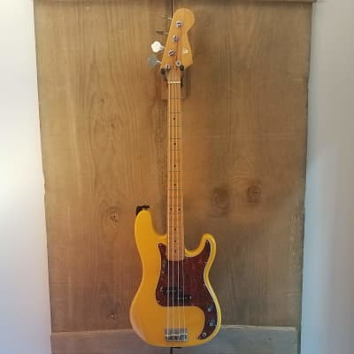 "W" Branded Vintage Japanese Electric Bass Weltron / Winston c. 1970's image 10