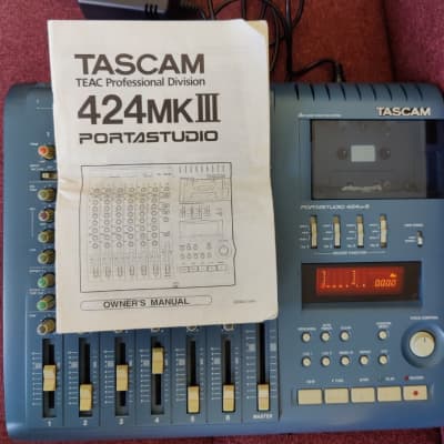 Tascam 424 MkIII Portastudio