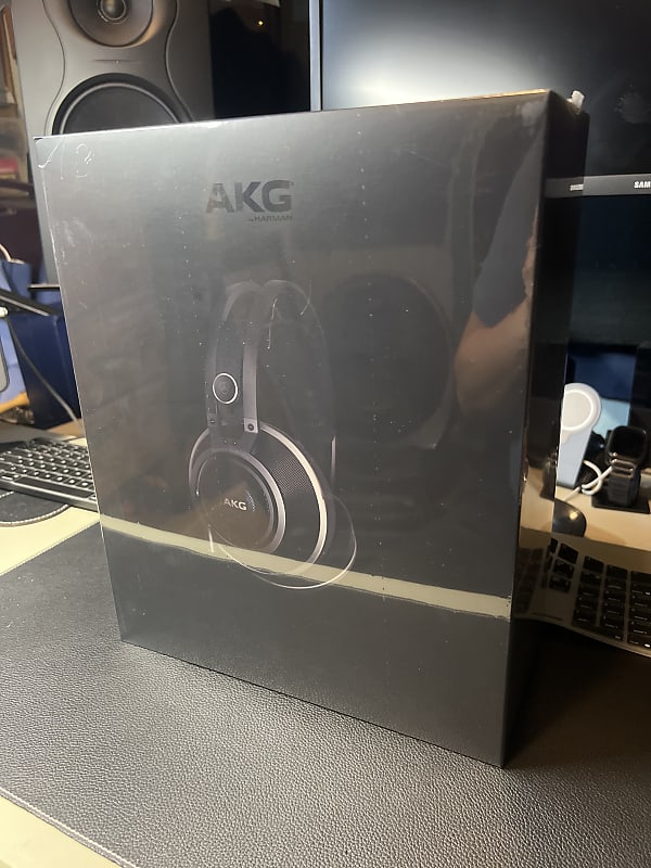 AKG K812 Reference Headphones - New In Box image 1