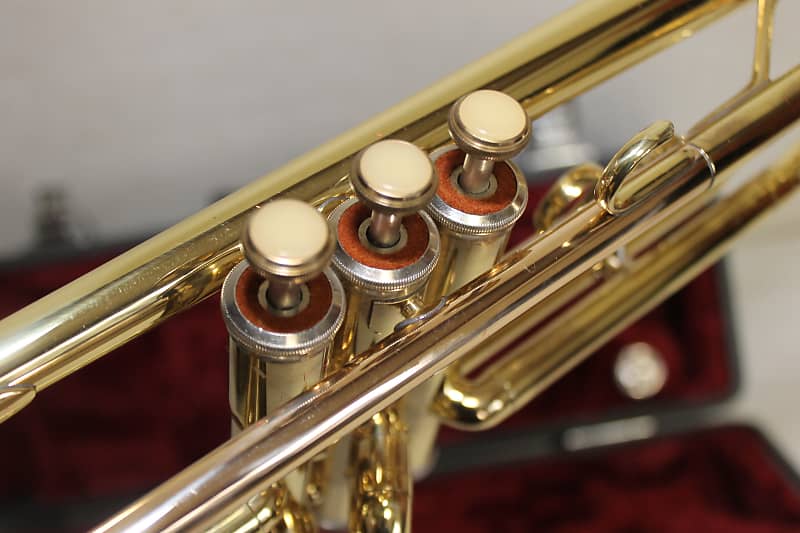 Yamaha YTR-236 Bb Trumpet 1977-1982 Gold Lacquer | Reverb