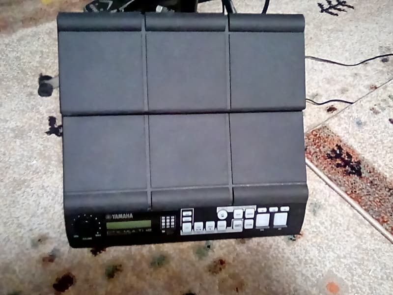 Yamaha DTX-Multi 12 Digital Percussion Pad, P/S (2) XP80 Trigger Pads, (1)  KU100 Kick Pedal Trigger