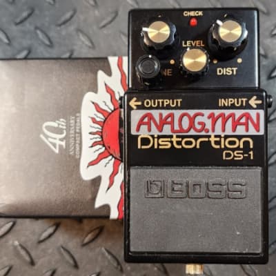 Boss DS-1 DS-2 MT-2 CE-5 CS-3