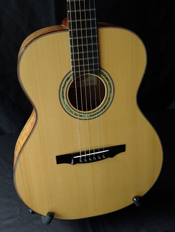 2018 Darren Hippner Mango and Spruce 000 Custom Build Acoustic Guitar image 1