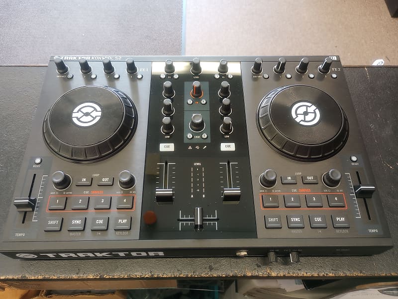 Native Instruments Traktor Kontrol S2 | Reverb
