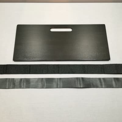 MadPedalBoards - Flat 8.75" x 19 7/8"  Pedalboard \ Black - Poly with hook and loop tape image 3