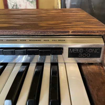 Vintage 1973 Melo-Sonic 300 Combo Organ Transistor image 4