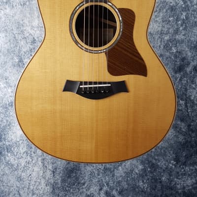 Taylor 811E GT Grand Theater Electro-Acoustic Guitar - Pre-Loved (Great Condition) image 1