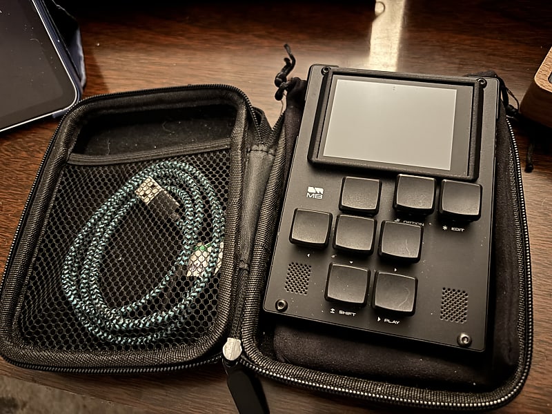 DTM・DAW Dirtywave M8 Model 1 1 Introduction