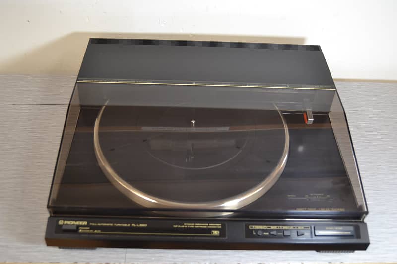 Pioneer PL-L550 Linear Tracking Turntable  			