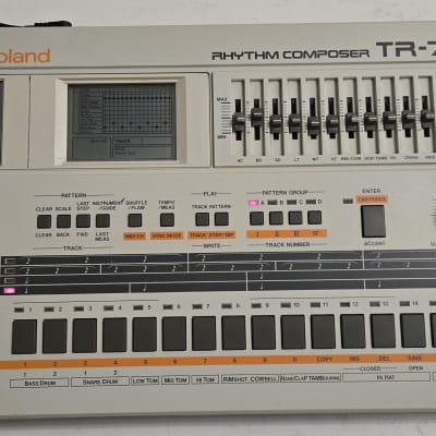 Roland TR-707 Rhythm Composer - Free shipping US & Canada