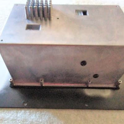 Gibson LP6 Power Amp and Backplate NEW unused; Power amp module image 14