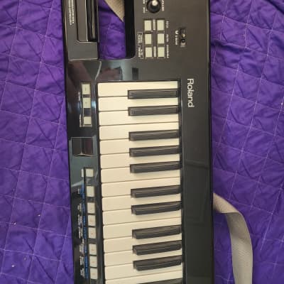 Roland AX-09 Lucina 37-Key Keytar Synthesizer