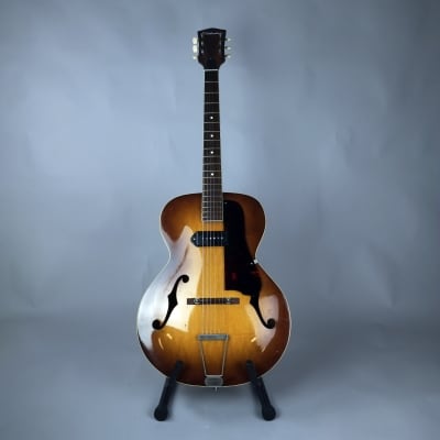 1967 - Silvertone '619' Archtop - w/ rare surface-mount