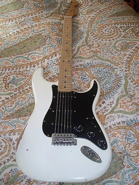Fender Road Worn Player Stratocaster image 2