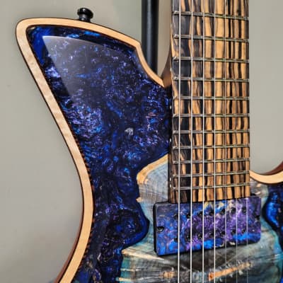Barlow Guitars  Osprey Hybrid  2021 Hybrid Burl / Pale Moon Ebony image 3